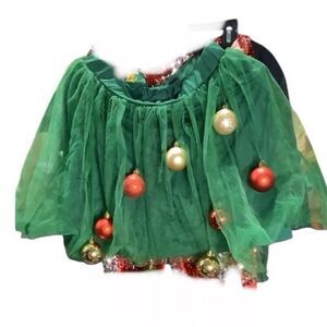 ‎CHRISTMAS ORNAMENT SKIRT